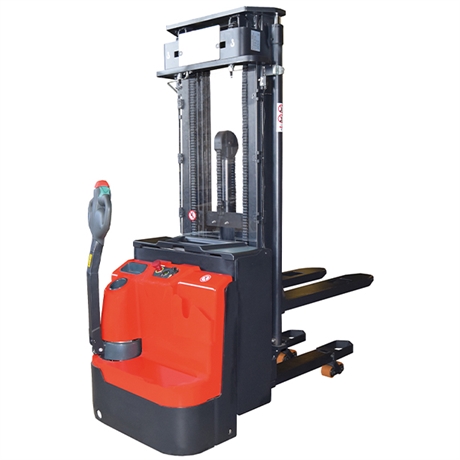 Lithium electric stacker with initial lift 1600 kg, lift 2900 to 5300 mm