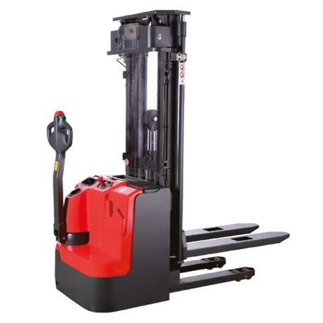Electric stacker with initial lift 1200 kg