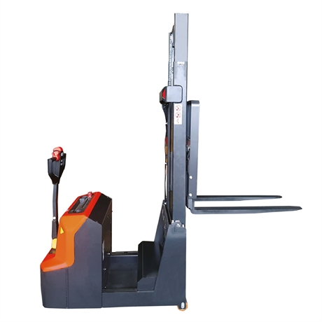 PSE06BCB1600 - Counterbalanced electric stacker with a light capacity of 600 kg lift 1600 mm