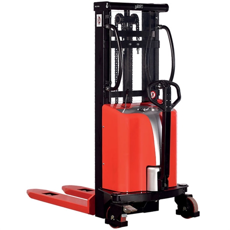 Semi-electric stacker 1500 kg