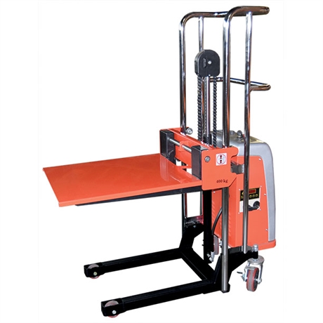 Semi-electric stacker 400 kg