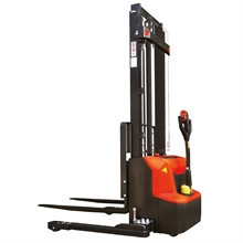 Electric walkie stacker with lithium battery and straddle legs and 1200 kg load capacity - 