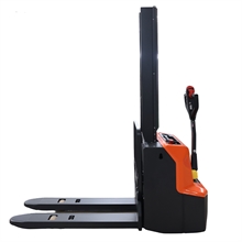 1,200 kg electric stacker with AGM battery, mono mast and initial lift - 