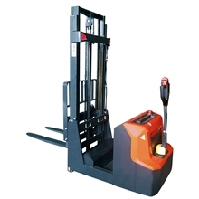 Counterbalanced Electrical stacker with light load capacity 600 kg - 