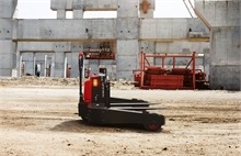 All-terrain electric pallet truck 1500 kg - 