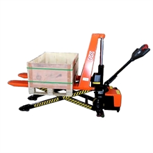 Electric high lift pallet truck 800mm 1000kg forks 1140x560mm - 