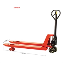 Standard manual pallet truck 2500 kg - 