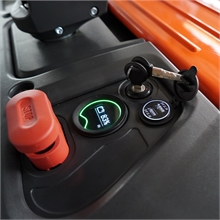 Gerbeur électrique porte-à-faux autoporté Lithium 1 800 kg, levée 1 600 à 4 000 mm - 