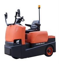 Tracteur électrique à conducteur autoporté 3000 à 6000 kg - 